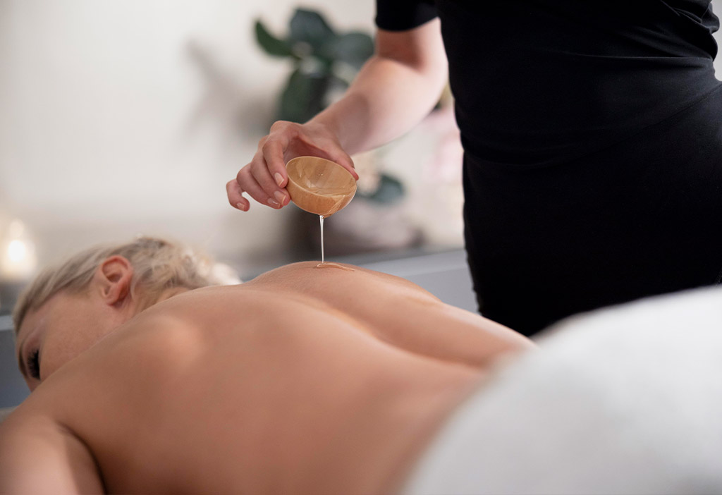 Eucalyptus Massage